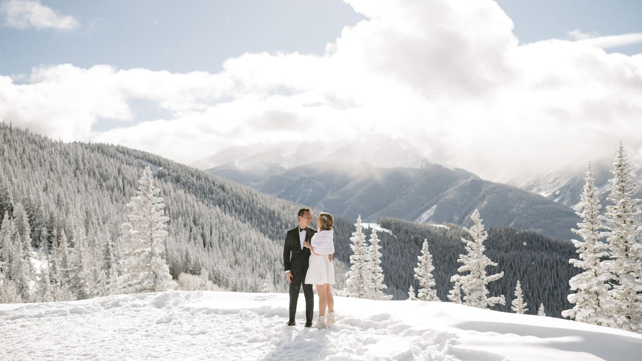 Aspen Winter Wedding: Tips for a Snowy Outdoor Ceremony
