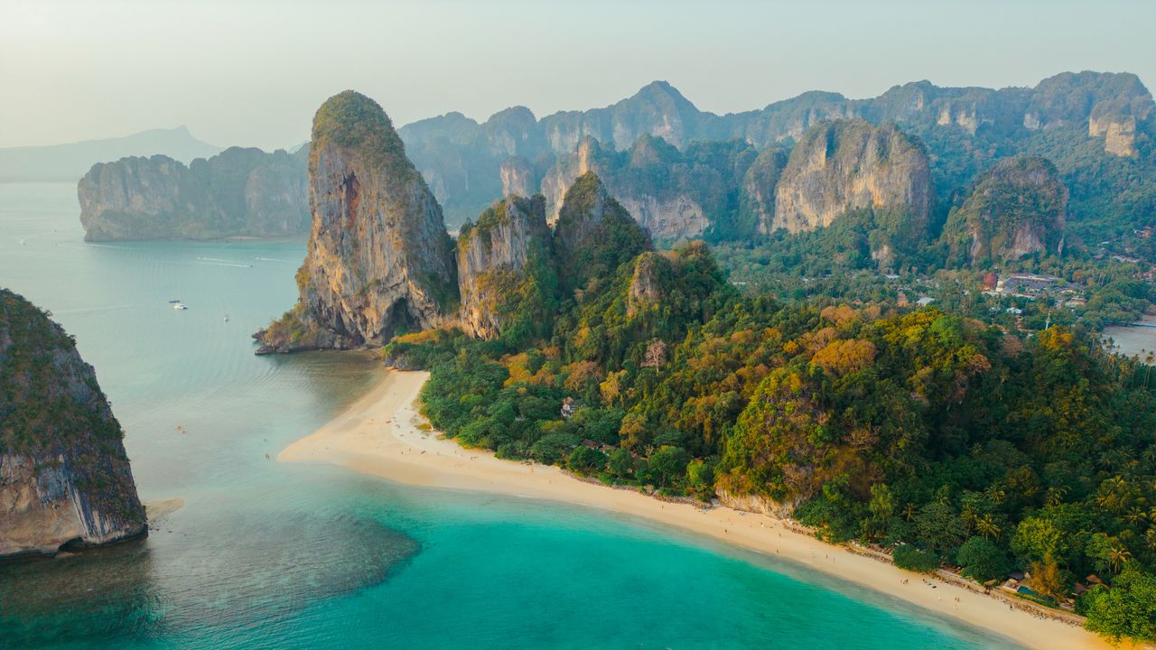 Best Thailand Family Hotels: A Parent's Guide 2026