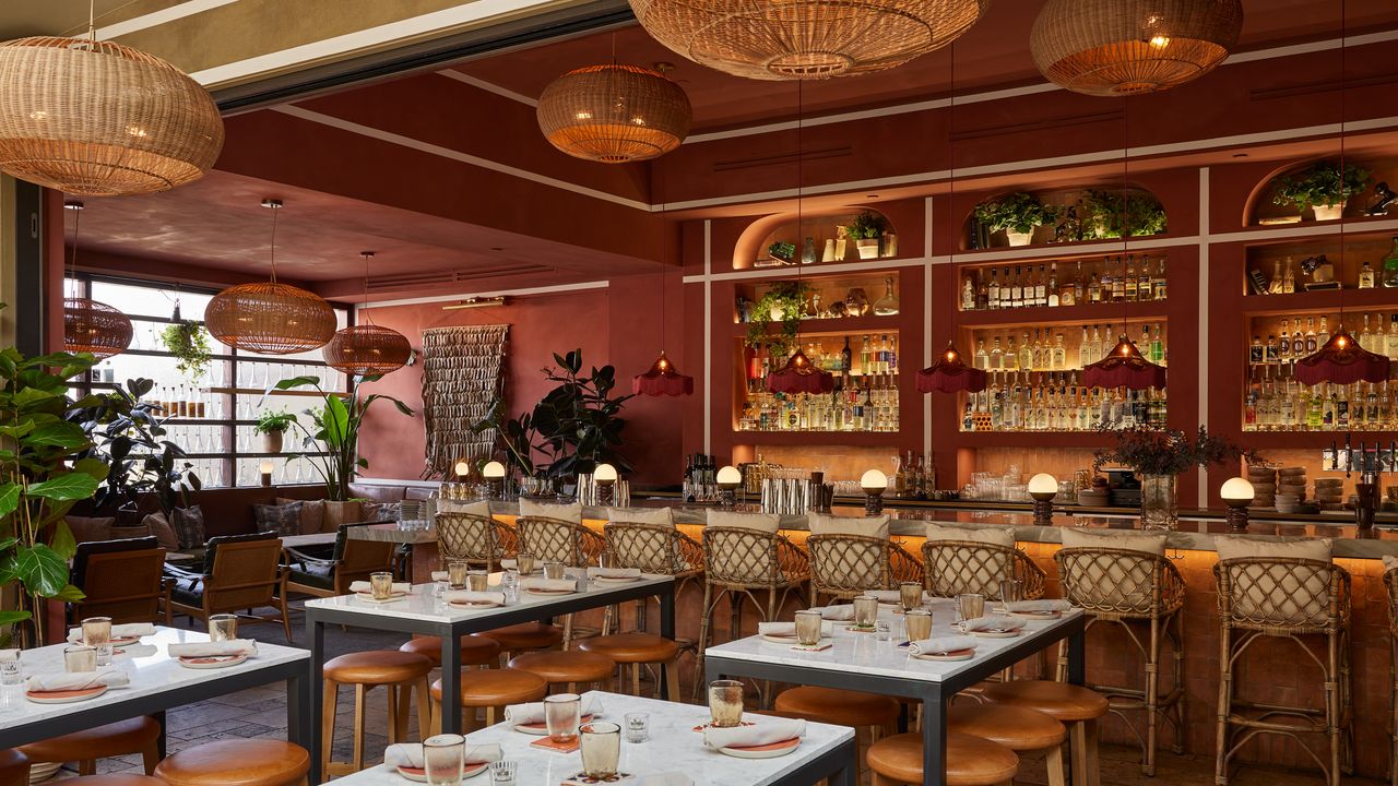 25 Best Bars in Los Angeles: Top Cocktails & Wine