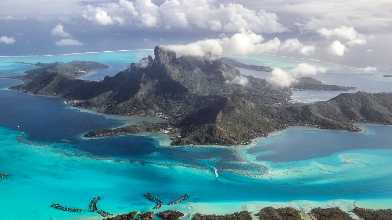Free Tahiti Stopover Guide for Flights to Tokyo