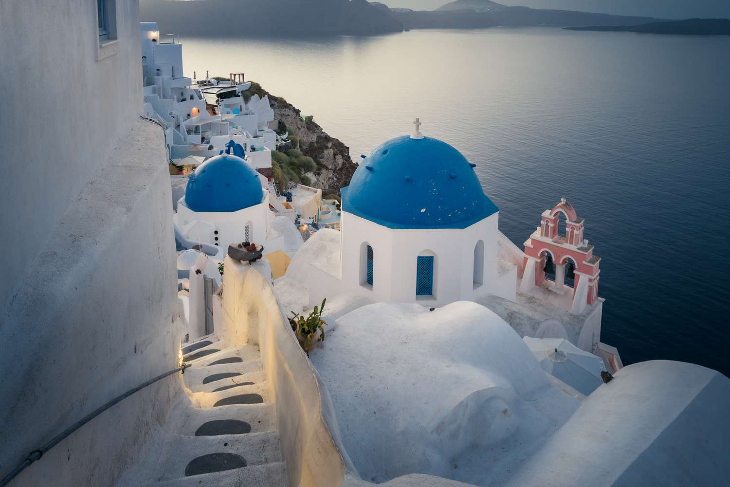 Plan Your Dream Oia Santorini Getaway